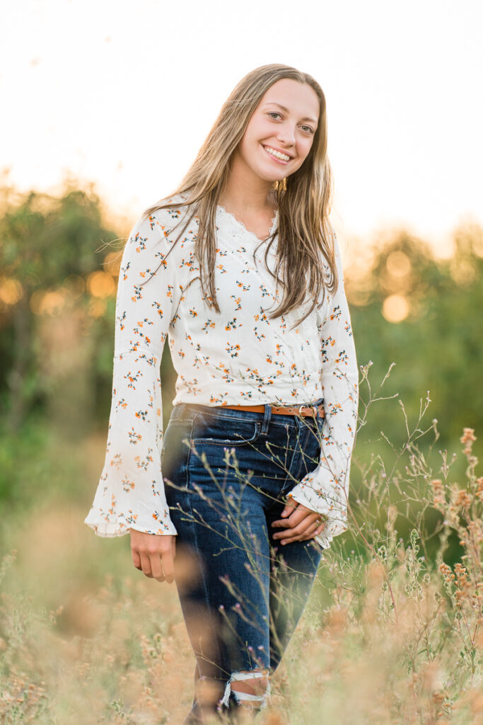 Tualatin senior pictures outdoors