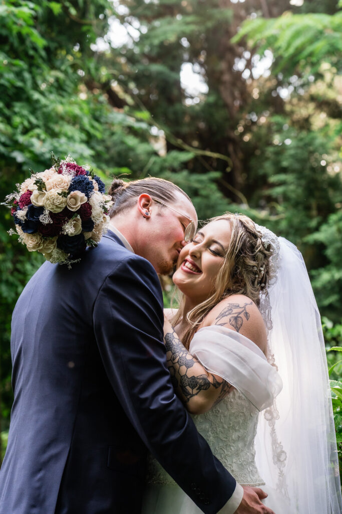 Gray Gables Weddings Bride and Groom