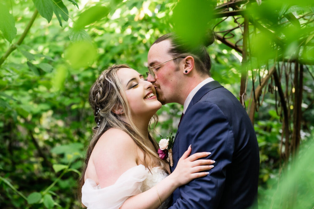 Gray Gables Weddings Bride and Groom Portrait