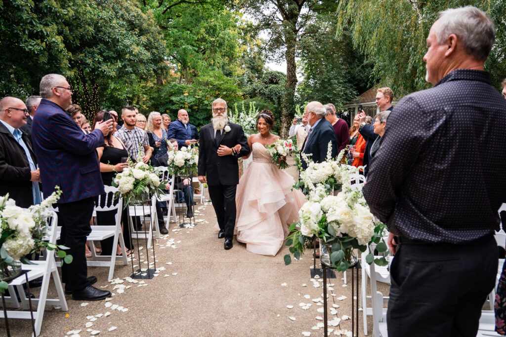 Gray Gables Wedding Photo Ceremony Bride