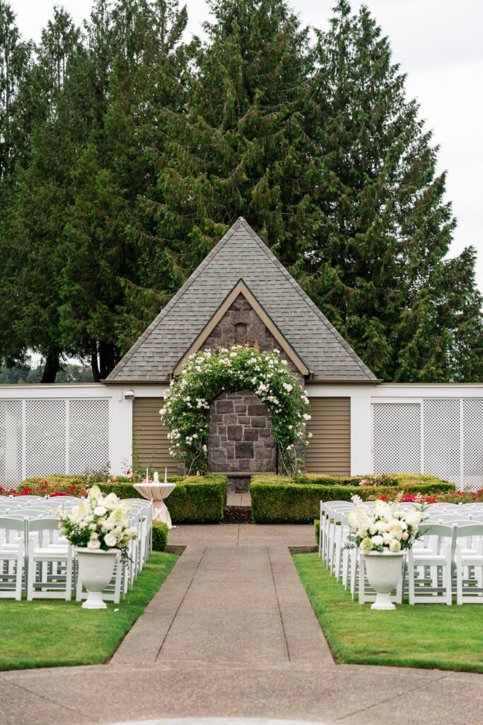 Oregon Golf Club Wedding Ceremony Rose Garden